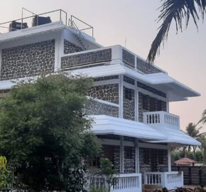 Bungalow In Kihim Alibaug