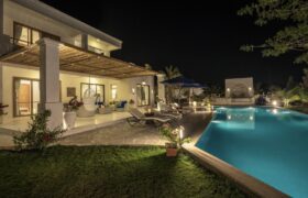 Spectacular villa In Alibaug
