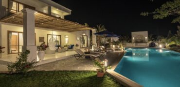 Spectacular villa In Alibaug