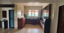 Bungalow with pool in Alibaug